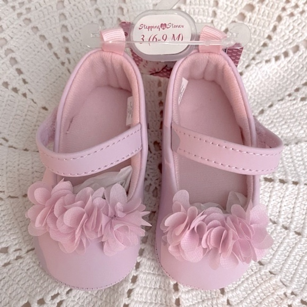Lovely Baby Girl Shoes Pink with Floral Details, size 6-9 months